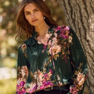 Oddi NWT Blouse below retail!